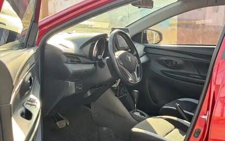 Toyota Yaris XP150 рестайлинг, 2022 год, 1 100 028 рублей, 8 фотография