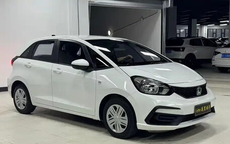 Honda Fit, 2022 год, 1 000 028 рублей, 7 фотография