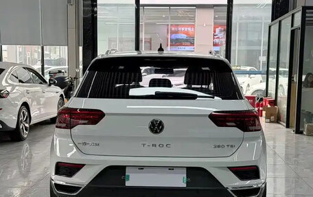 Volkswagen T-Roc I, 2022 год, 1 630 028 рублей, 5 фотография