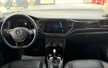 Volkswagen T-Roc I, 2022 год, 1 630 028 рублей, 8 фотография