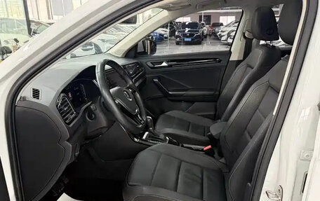 Volkswagen T-Roc I, 2022 год, 1 630 028 рублей, 7 фотография