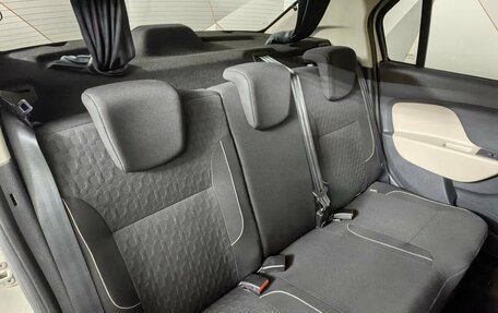 Renault Logan II, 2016 год, 545 000 рублей, 16 фотография