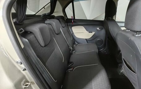 Renault Logan II, 2016 год, 545 000 рублей, 15 фотография