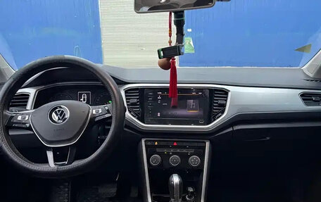 Volkswagen T-Roc I, 2021 год, 1 742 000 рублей, 8 фотография