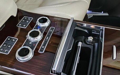 Land Rover Range Rover IV рестайлинг, 2013 год, 4 200 000 рублей, 8 фотография