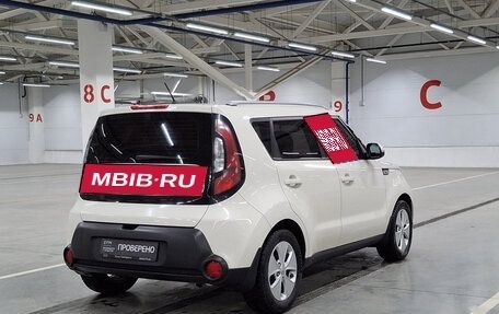 KIA Soul II рестайлинг, 2014 год, 1 000 000 рублей, 6 фотография