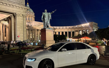 Audi A4, 2011 год, 1 350 000 рублей, 4 фотография