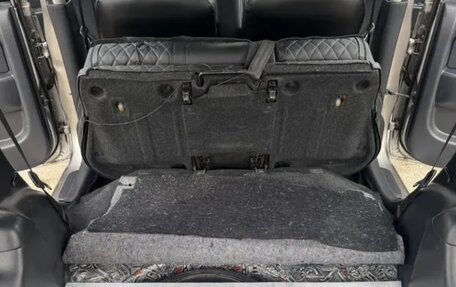 Toyota bB I рестайлинг, 2003 год, 1 500 000 рублей, 17 фотография