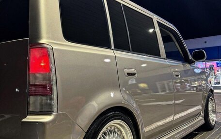 Toyota bB I рестайлинг, 2003 год, 1 500 000 рублей, 36 фотография