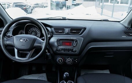 KIA Rio III рестайлинг, 2013 год, 805 000 рублей, 13 фотография