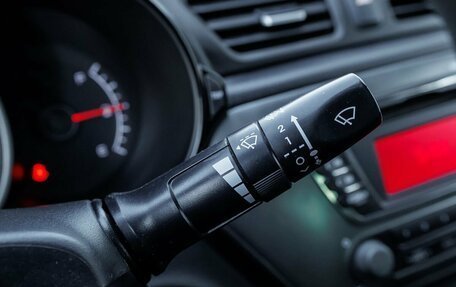 KIA Rio III рестайлинг, 2013 год, 805 000 рублей, 19 фотография