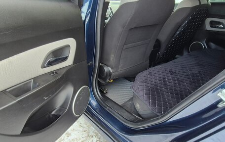 Chevrolet Cruze II, 2011 год, 650 000 рублей, 23 фотография