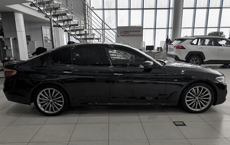 BMW 5 серия, 2017 год, 3 885 000 рублей, 4 фотография