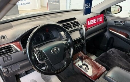 Toyota Camry, 2012 год, 1 879 000 рублей, 11 фотография
