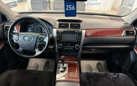 Toyota Camry, 2012 год, 1 879 000 рублей, 16 фотография