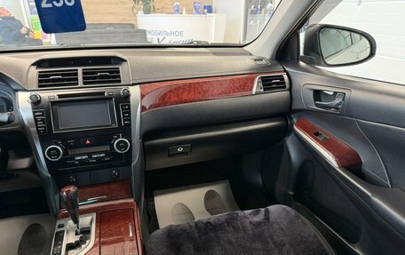 Toyota Camry, 2012 год, 1 879 000 рублей, 15 фотография