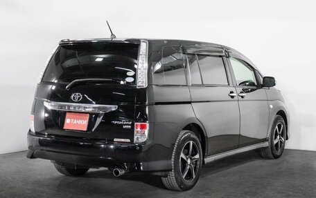 Toyota ISis I, 2011 год, 1 330 000 рублей, 3 фотография