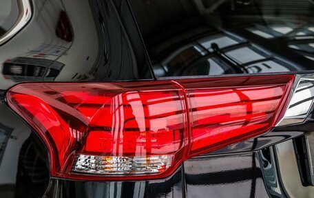 Mitsubishi Outlander III рестайлинг 3, 2016 год, 2 598 000 рублей, 11 фотография