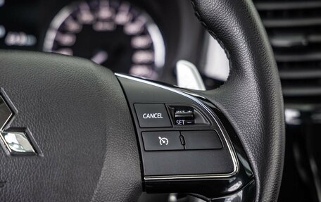 Mitsubishi Outlander III рестайлинг 3, 2016 год, 2 598 000 рублей, 33 фотография