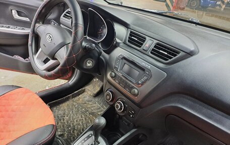 KIA Rio III рестайлинг, 2012 год, 580 000 рублей, 8 фотография