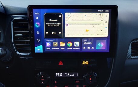 Mitsubishi Outlander III рестайлинг 3, 2017 год, 1 890 000 рублей, 10 фотография