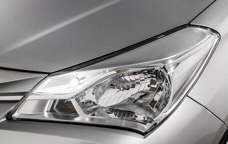 Toyota Vitz, 2017 год, 890 000 рублей, 19 фотография