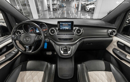 Mercedes-Benz V-Класс, 2016 год, 3 565 000 рублей, 8 фотография