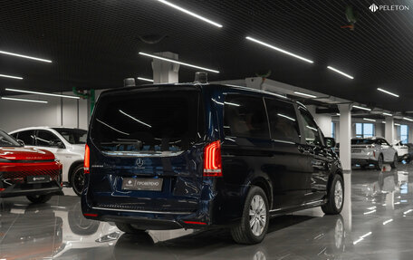 Mercedes-Benz V-Класс, 2016 год, 3 565 000 рублей, 5 фотография