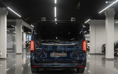 Mercedes-Benz V-Класс, 2016 год, 3 565 000 рублей, 6 фотография