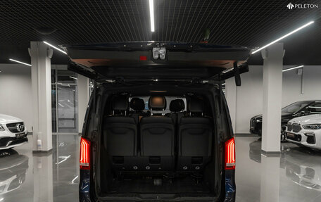 Mercedes-Benz V-Класс, 2016 год, 3 565 000 рублей, 21 фотография