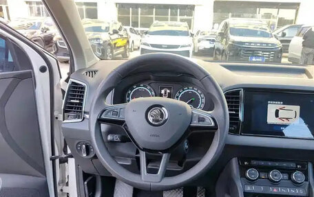 Skoda Karoq I, 2021 год, 1 700 000 рублей, 10 фотография