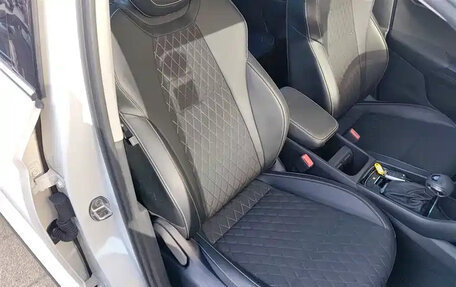 Skoda Karoq I, 2021 год, 1 700 000 рублей, 23 фотография