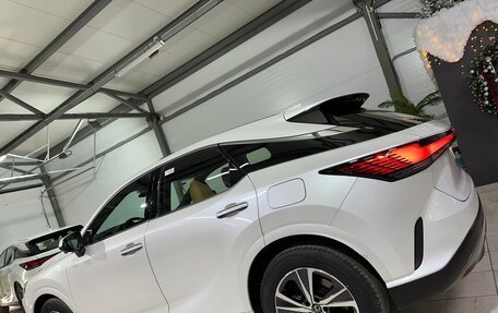 Lexus RX IV рестайлинг, 2025 год, 7 700 000 рублей, 16 фотография