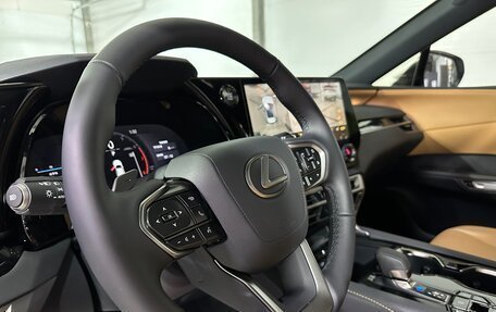 Lexus RX IV рестайлинг, 2025 год, 7 700 000 рублей, 23 фотография