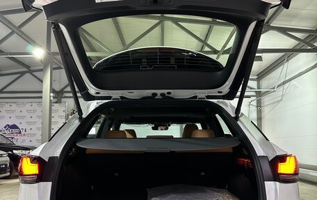 Lexus RX IV рестайлинг, 2025 год, 7 700 000 рублей, 39 фотография