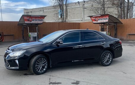 Toyota Camry, 2016 год, 2 200 000 рублей, 2 фотография