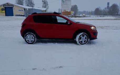 Renault Sandero II рестайлинг, 2018 год, 1 120 000 рублей, 2 фотография