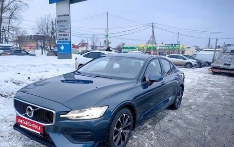 Volvo S60 III, 2020 год, 3 300 000 рублей, 2 фотография