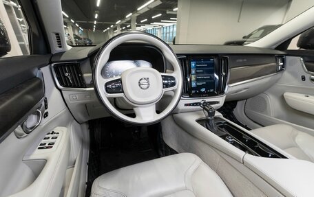 Volvo V90 Cross Country I рестайлинг, 2017 год, 2 450 000 рублей, 7 фотография