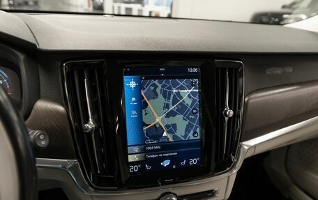 Volvo V90 Cross Country I рестайлинг, 2017 год, 2 450 000 рублей, 15 фотография