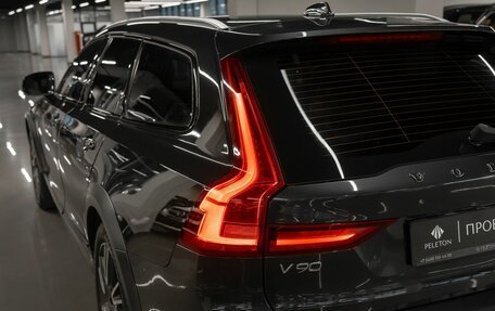 Volvo V90 Cross Country I рестайлинг, 2017 год, 2 450 000 рублей, 25 фотография