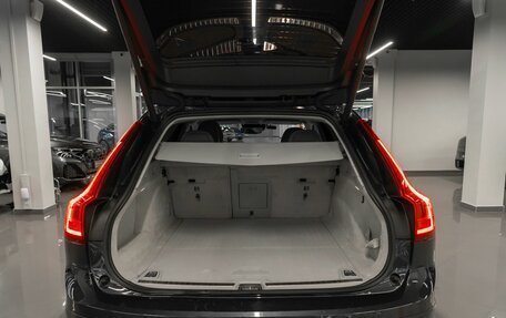 Volvo V90 Cross Country I рестайлинг, 2017 год, 2 450 000 рублей, 22 фотография