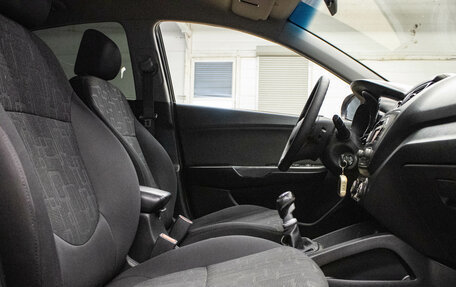 KIA Rio III рестайлинг, 2013 год, 689 000 рублей, 23 фотография