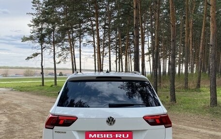 Volkswagen Tiguan II, 2019 год, 1 900 000 рублей, 8 фотография