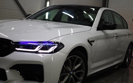 BMW 5 серия, 2018 год, 3 650 000 рублей, 3 фотография