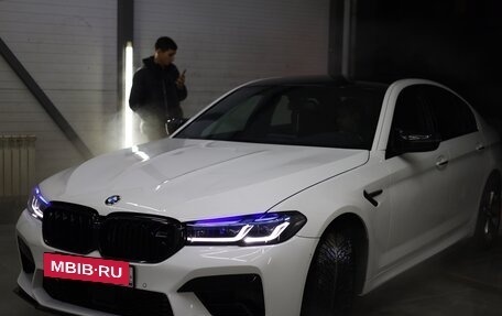 BMW 5 серия, 2018 год, 3 650 000 рублей, 4 фотография