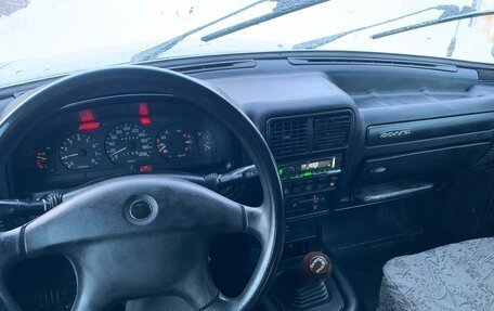 ГАЗ 31105 «Волга», 2004 год, 160 000 рублей, 5 фотография