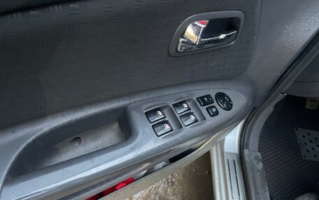 KIA Rio II, 2006 год, 402 000 рублей, 12 фотография