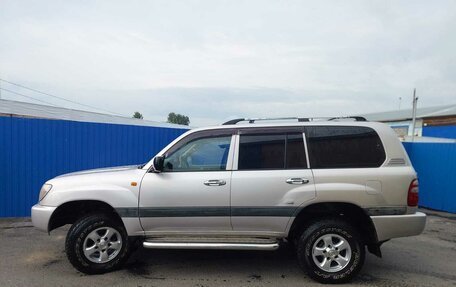 Toyota Land Cruiser 100 рестайлинг 2, 2003 год, 1 400 000 рублей, 6 фотография
