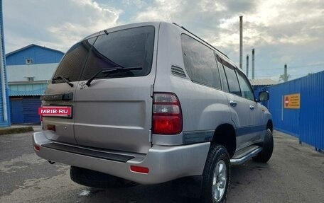 Toyota Land Cruiser 100 рестайлинг 2, 2003 год, 1 400 000 рублей, 9 фотография